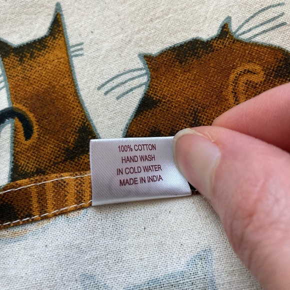 Cats Tea Towel 🐈🐈‍⬛🫖☀️ - Picture 5 of 6